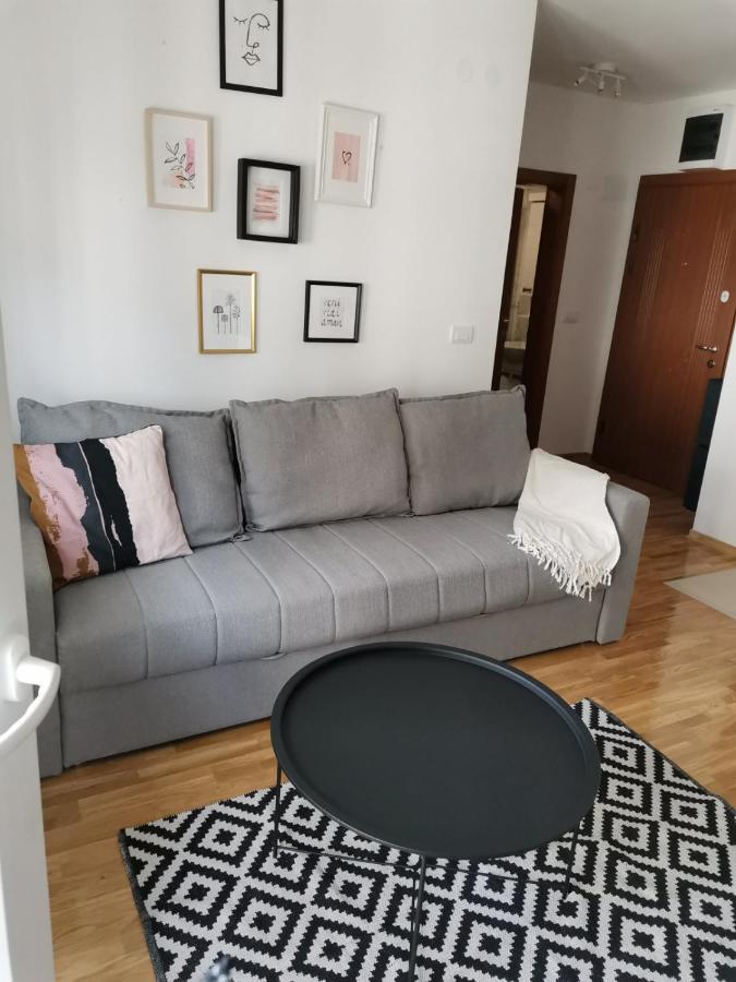 Apartman Kardas Vrnjacka Banja Exterior photo